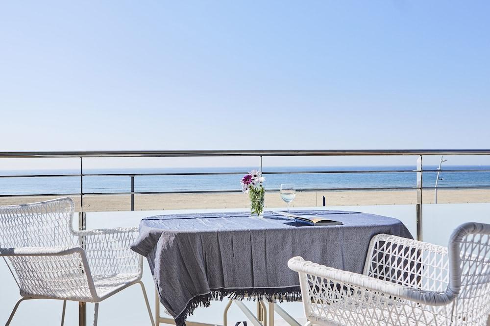 Apartmán Casa Petit Bateau Be My Guest Castelldefels Exteriér fotografie